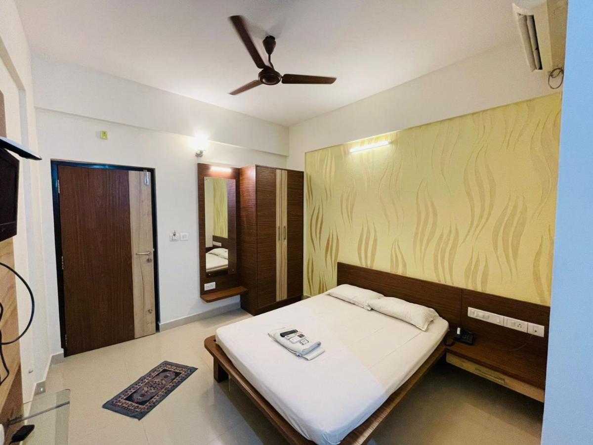 Hotel Radha Pangala Dış mekan fotoğraf