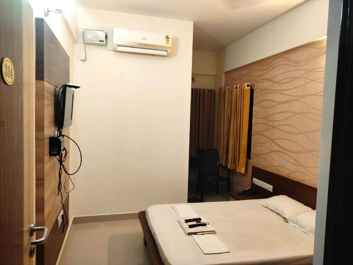 Hotel Radha Pangala Dış mekan fotoğraf