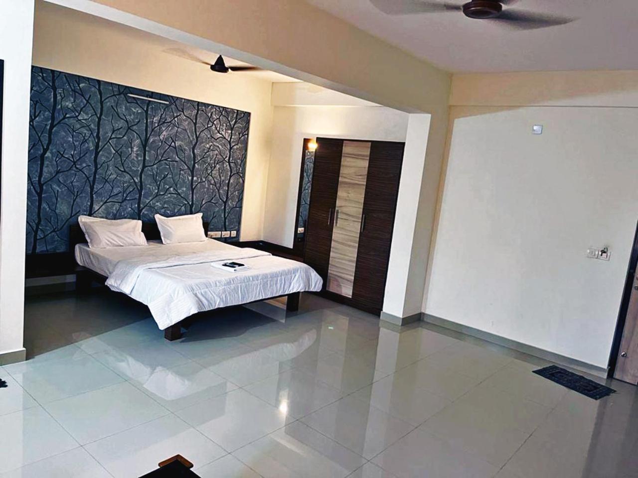 Hotel Radha Pangala Dış mekan fotoğraf